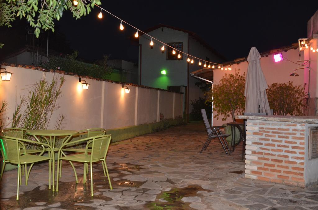 Hostel Rua Direita Pirenopolis Exterior photo