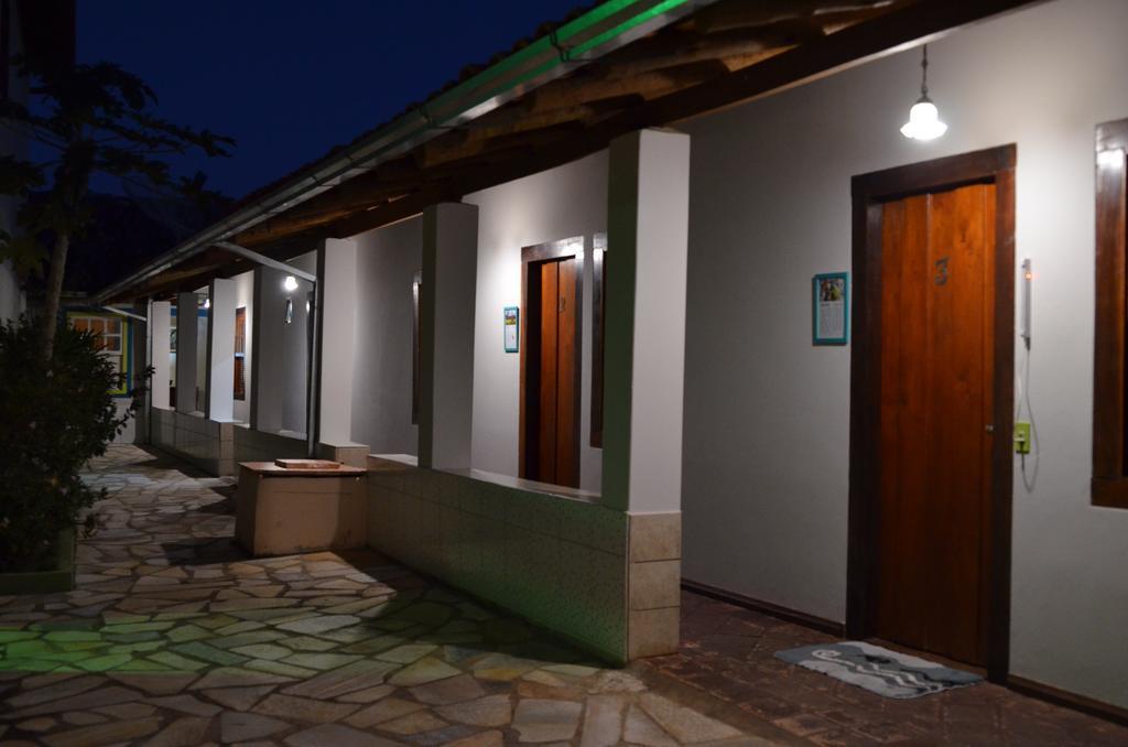 Hostel Rua Direita Pirenopolis Exterior photo